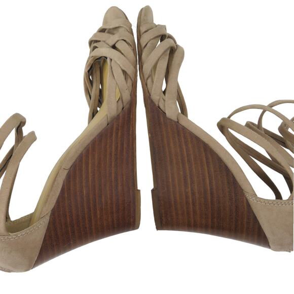 Chinese Laundry Z-Caroline Taupe Suede Wrap Heel Wedges Size 7.5 - Picture 6 of 10